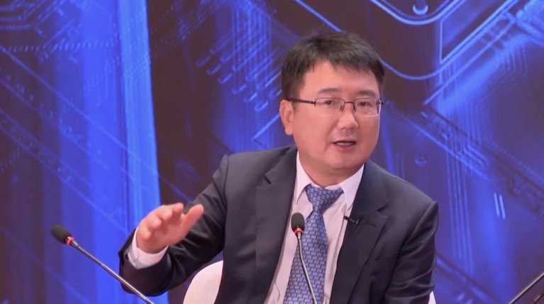  【显示产业的未来在哪里？】硅基OLED技术如何改变我们的视觉体验 IT技术 【显示产业的未来在哪里？】硅基OLED技术如何改变我们的视觉体验 IT技术