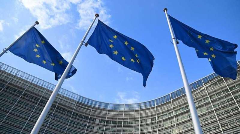  被汇率困住的挣扎与突围：构建全球化本币结算的战略防线 企业服务