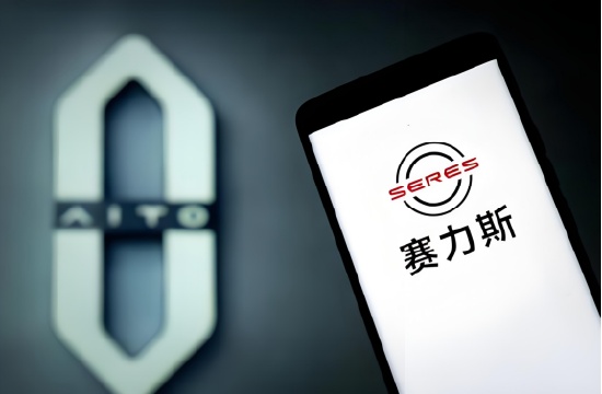  技术迭代的双刃剑：从192线到896线，问界M7激光雷达代际跨越深度解析 汽车科技