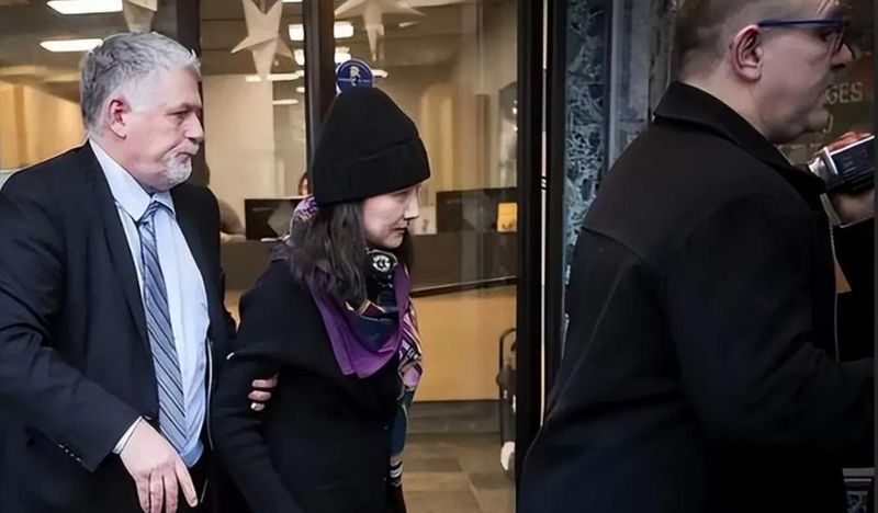  信任碎了一地：当你托付多年的银行突然翻脸，出海企业还能相信谁？ 股票财经